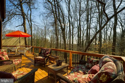 $780,000 | 109 Ridge Road, Greenbelt, MD 20770