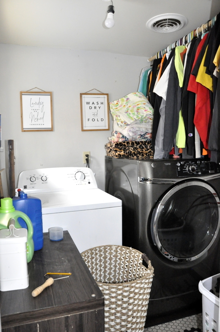 3350 East 2059th Road Ottawa, IL 61350 - Photo 7 of 23 a bathroom with a sink and a mirror