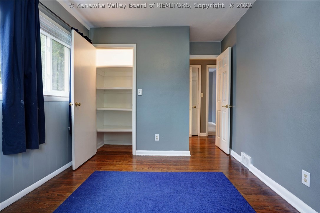1510 Hampton Road Charleston, WV 25314 - Photo 18 of 36 Gallery Image 18