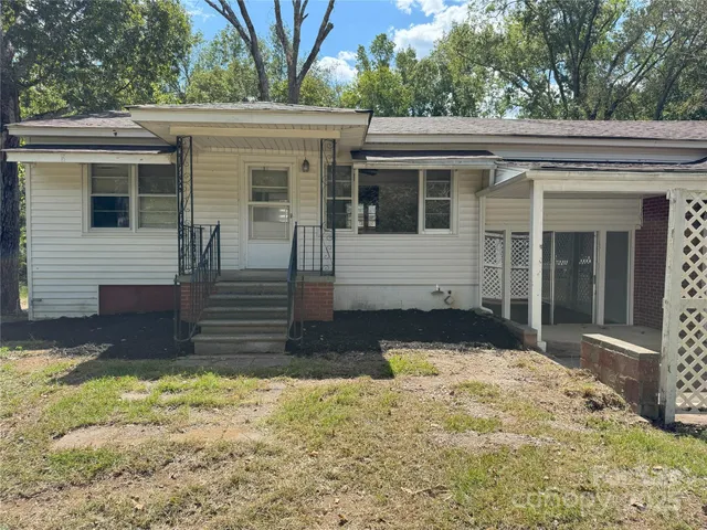 $274,000 | 953 Pinckney Road, Chester, SC 29706