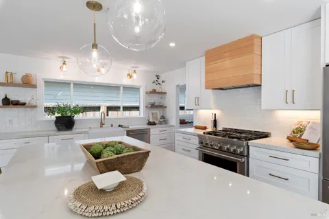 $4,200,000 | 209 Jamaica Street, Tiburon, CA 94920