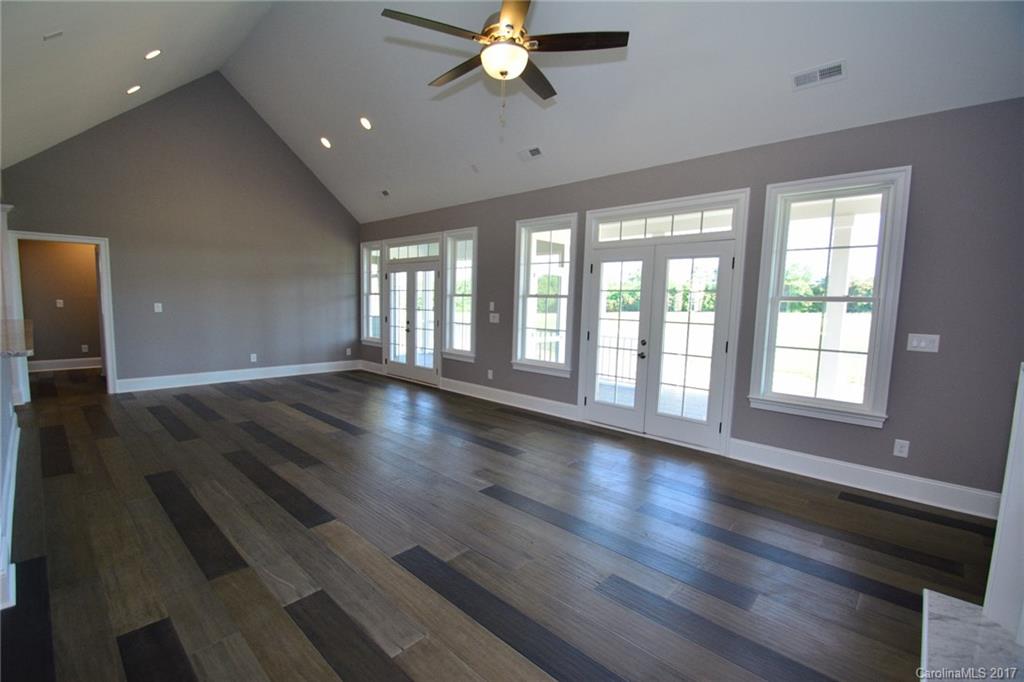 11772 Sugar Hill Road, Unit 2 Davidson, NC 28036 - Photo 4 of 24 Gallery Image 4