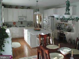 816 Wetherill Lane Wayne, PA 19087 - Photo 3 of 6 Gallery Image 3