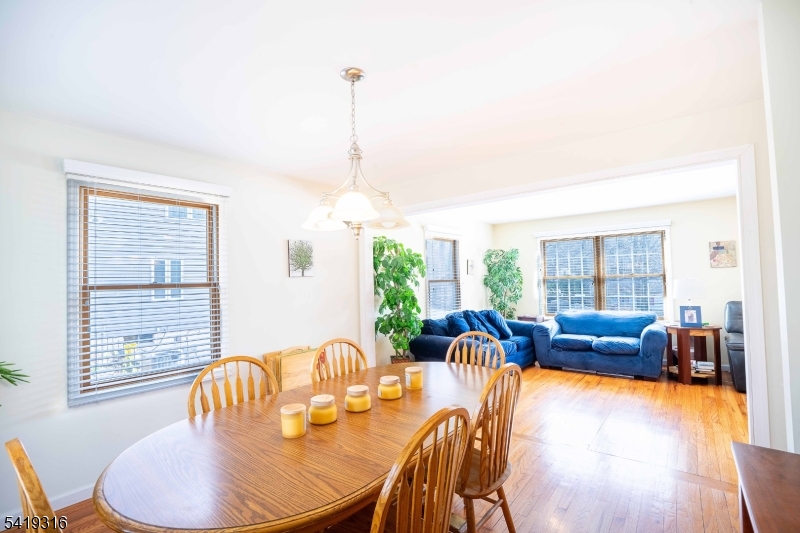 2 Lilac Road Lake Hopatcong, NJ 07849 - Photo 3 of 34