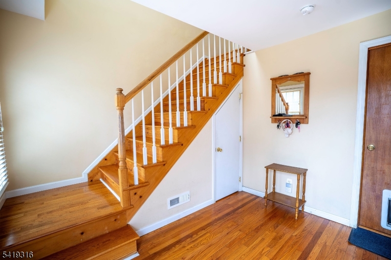 2 Lilac Road Lake Hopatcong, NJ 07849 - Photo 5 of 34