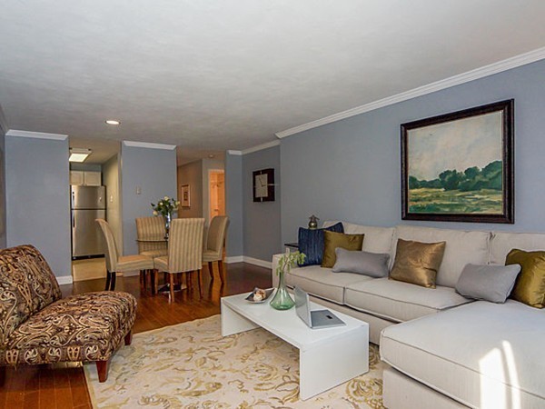 9 Appleton Street, Unit 205 Boston, MA 02116 - Photo 2 of 12