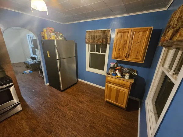 $129,900 | 1053 East Empire Avenue, Benton Harbor, MI 49022