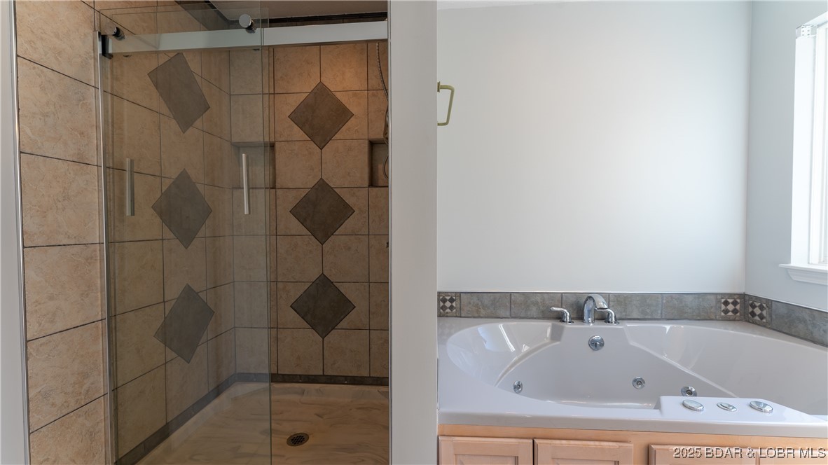 94 Shadow Oaks Road Camdenton, MO 65020 - Photo 14 of 39