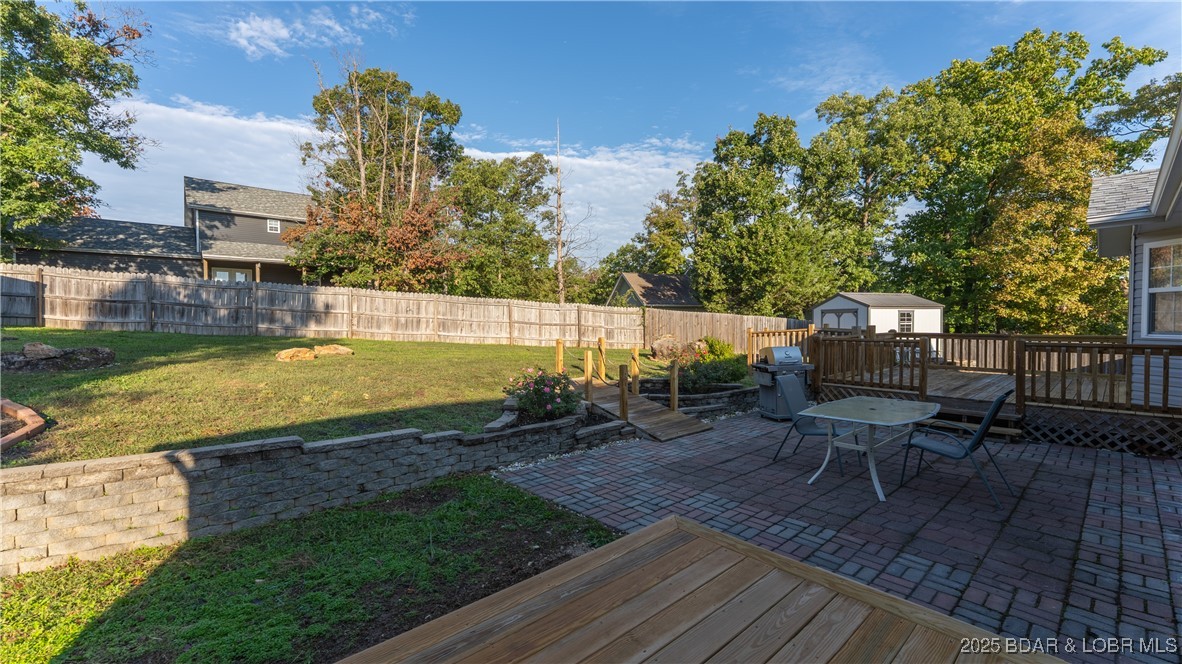 94 Shadow Oaks Road Camdenton, MO 65020 - Photo 27 of 39