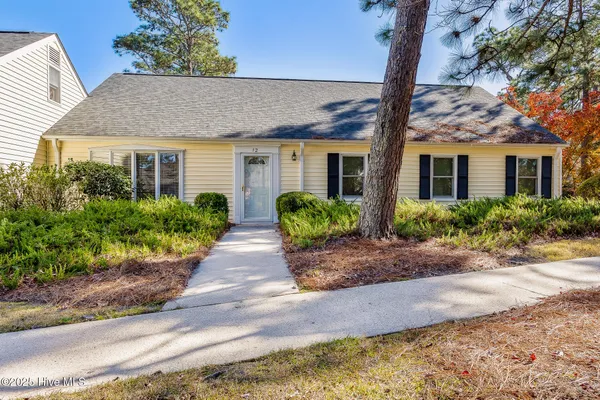$289,900 | 12 Village Green Circle, Unit 12, Southern Pines, NC 28387