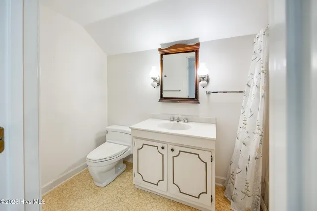 $310,000 | 12 Village Green Circle, Unit 12, Southern Pines, NC 28387