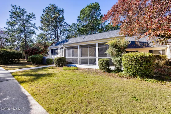 $289,900 | 12 Village Green Circle, Unit 12, Southern Pines, NC 28387