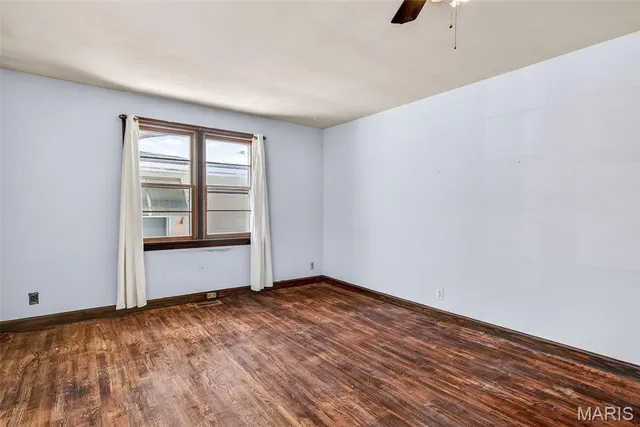 $165,000 | 930 Ridgeway Street, Ste. Genevieve, MO 63670