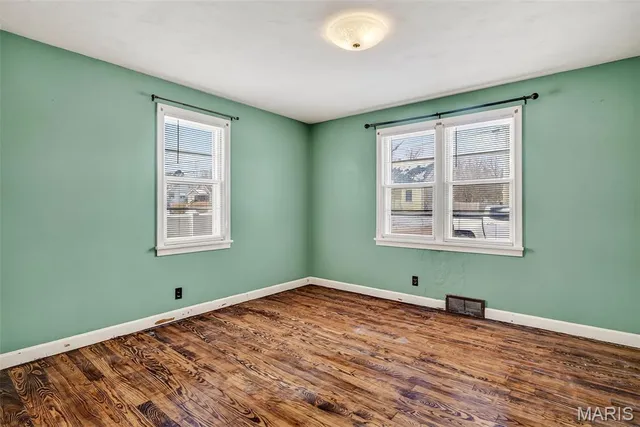 $165,000 | 930 Ridgeway Street, Ste. Genevieve, MO 63670