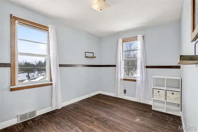 $165,000 | 930 Ridgeway Street, Ste. Genevieve, MO 63670