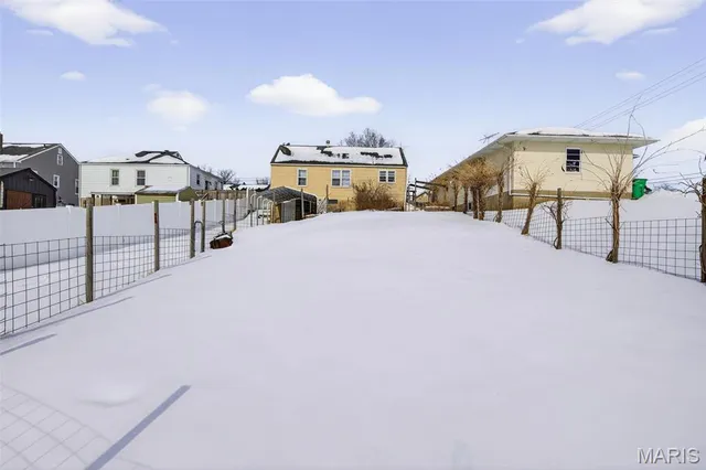 $165,000 | 930 Ridgeway Street, Ste. Genevieve, MO 63670