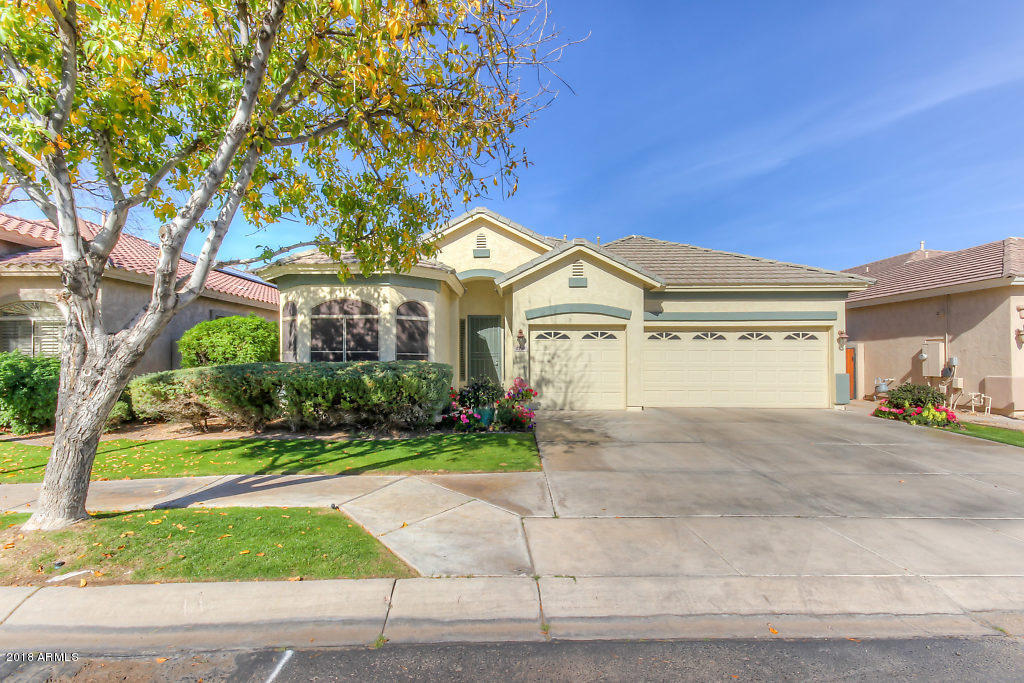 2720 East Carson Road Phoenix, AZ 85042 - Photo 15 of 44 Front (2)-SMALL