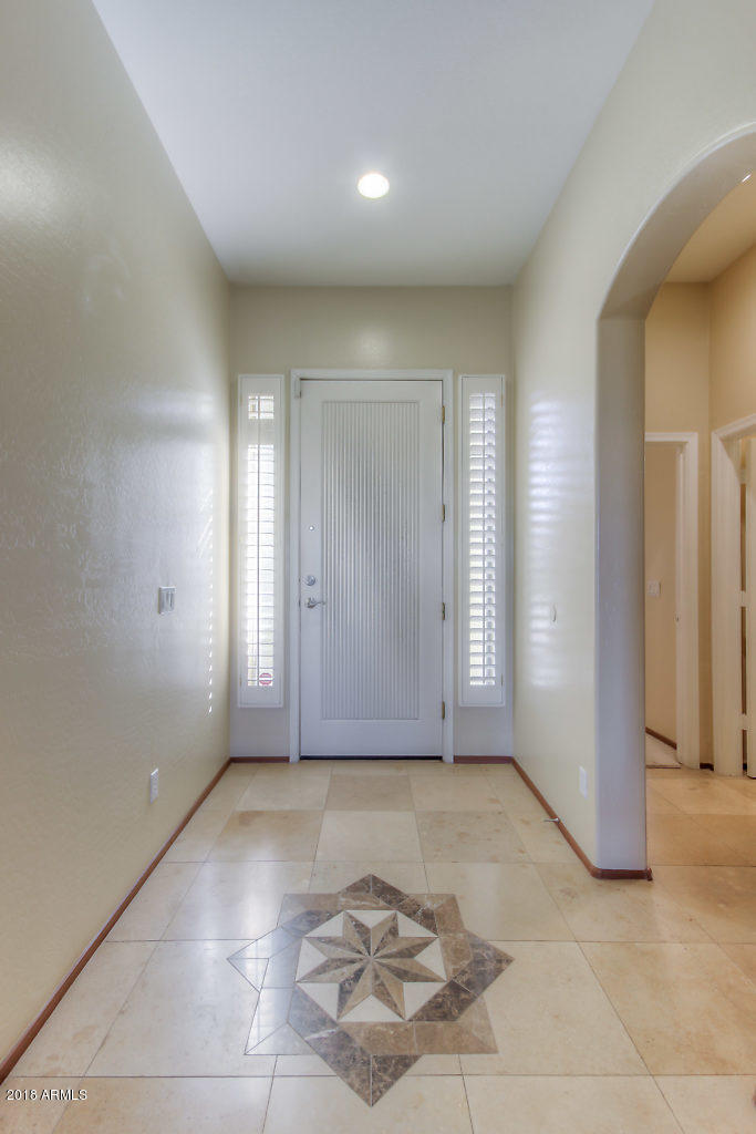 2720 East Carson Road Phoenix, AZ 85042 - Photo 24 of 44 Living Room (1)-SMALL