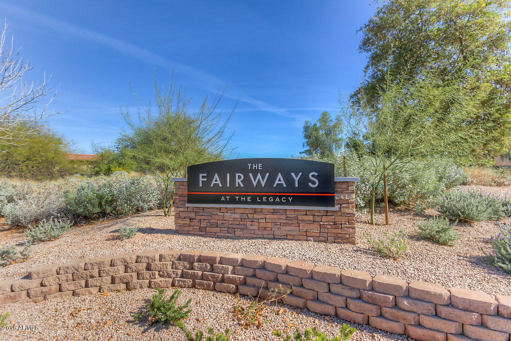 2720 East Carson Road Phoenix, AZ 85042 - Photo 6 of 44 Community (1)-SMALL