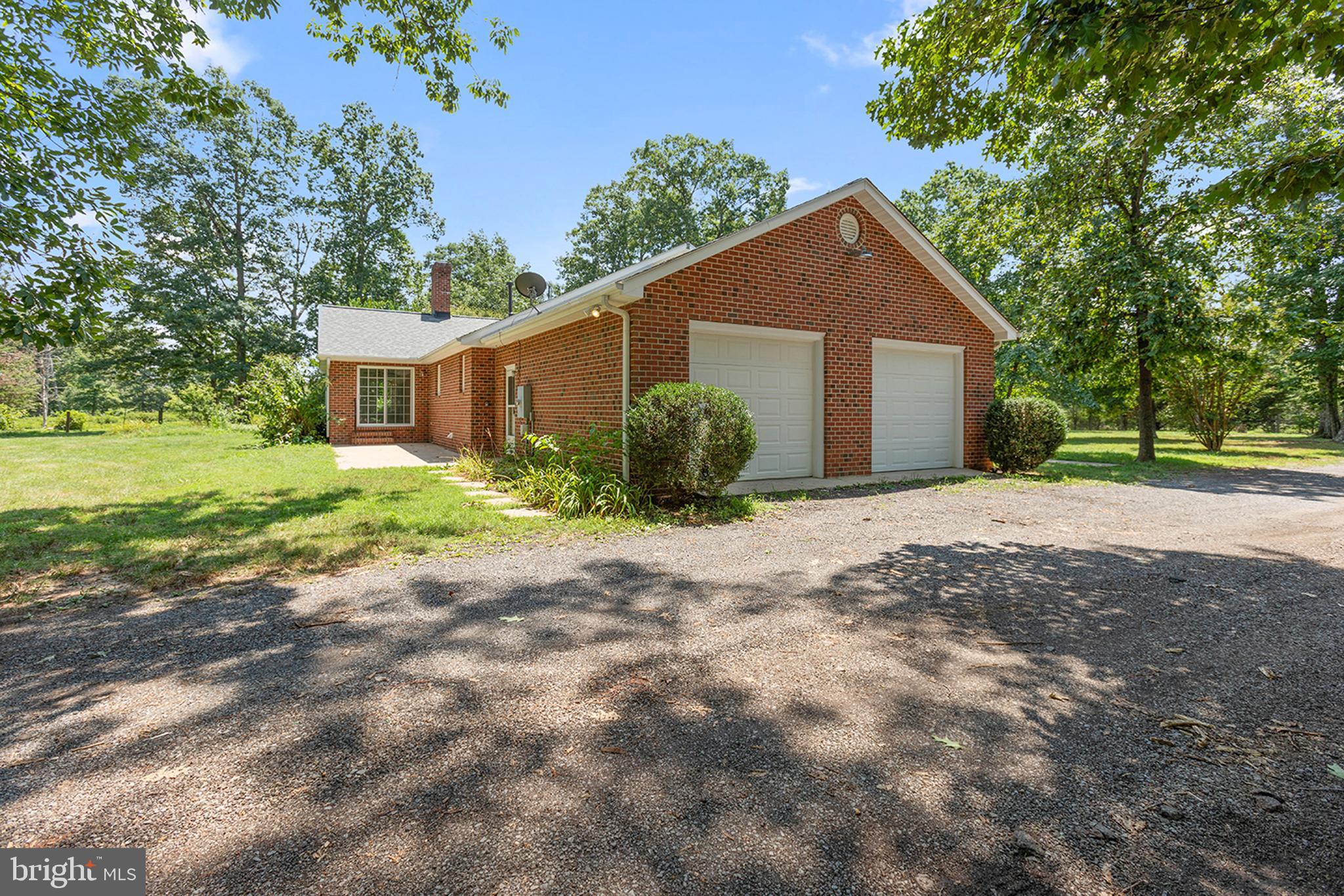 34115 Parker Road Locust Grove, VA 22508 - Photo 5 of 49 Gallery Image 5