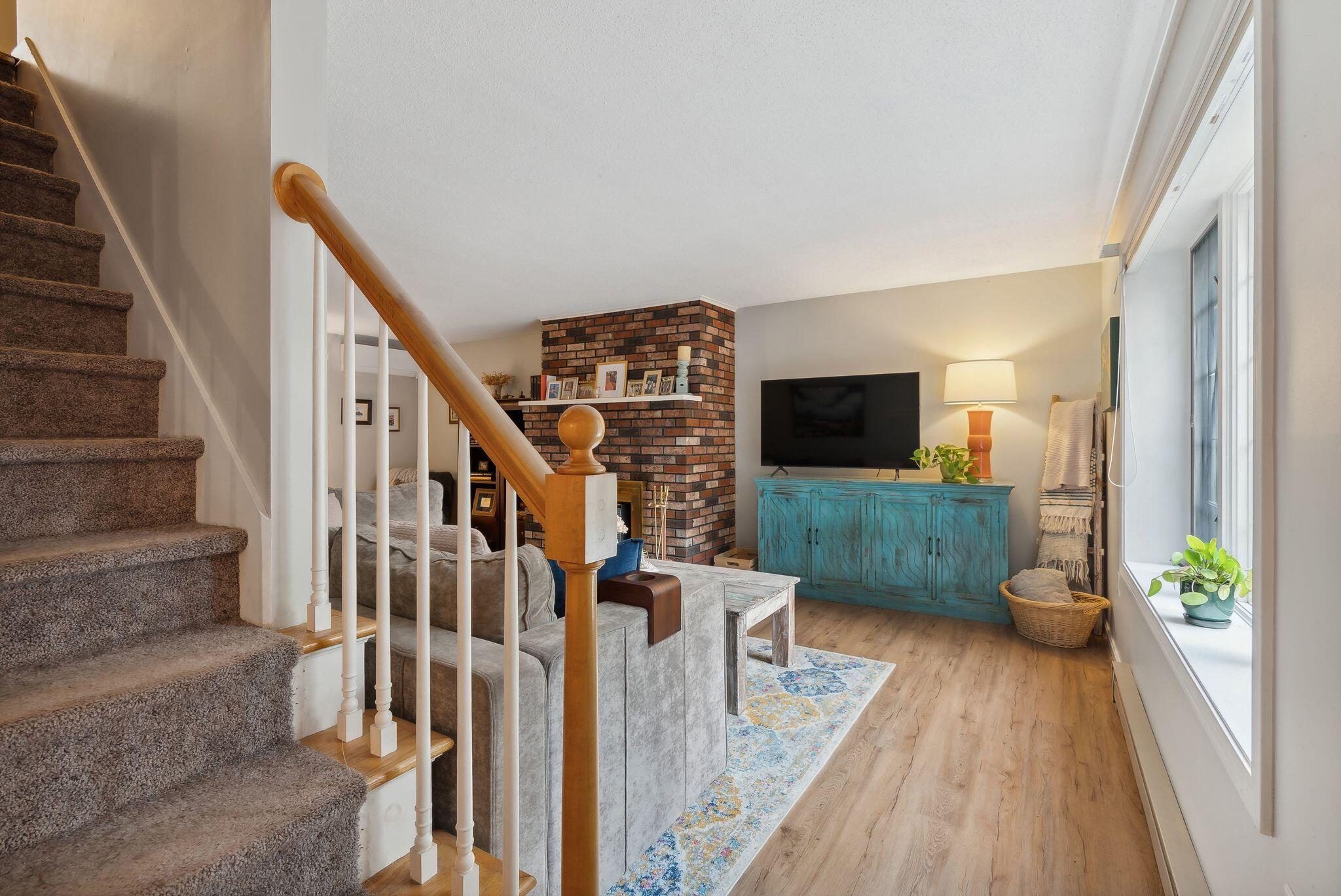 10 Azalea Lane, Unit 10 Windham, ME 04062 - Photo 21 of 32 28_DSC04793