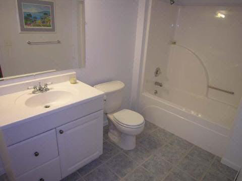 7091 Brewer Road Flint, MI 48507 - Photo 10 of 12 941745-9.JPG