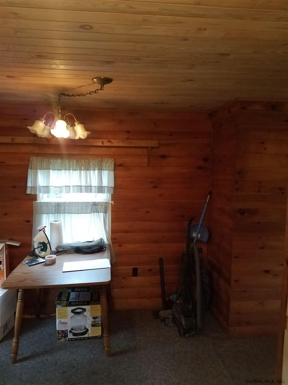262 Barton Road Pittstown, NY 12028 - Photo 17 of 24 Photo 17
