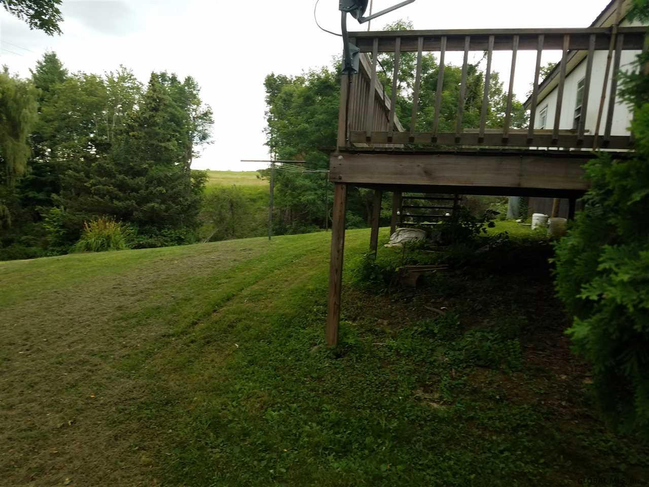 262 Barton Road Pittstown, NY 12028 - Photo 8 of 24 Photo 8