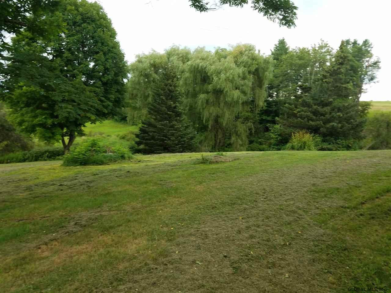 262 Barton Road Pittstown, NY 12028 - Photo 10 of 24 Photo 10