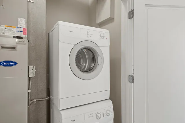 $219,900 | 141 Main Street, Unit 422, Racine, WI 53403