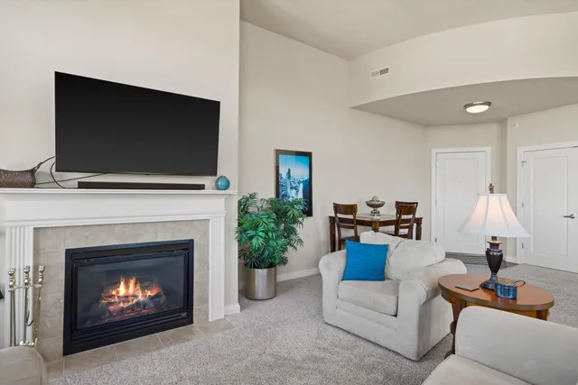 $219,900 | 141 Main Street, Unit 422, Racine, WI 53403