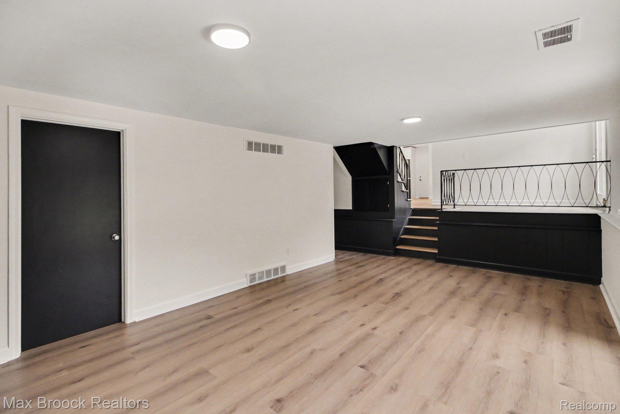 3781 Quarton Road Bloomfield Hills, MI 48302 - Photo 26 of 33 img_6192 (1).jpg
