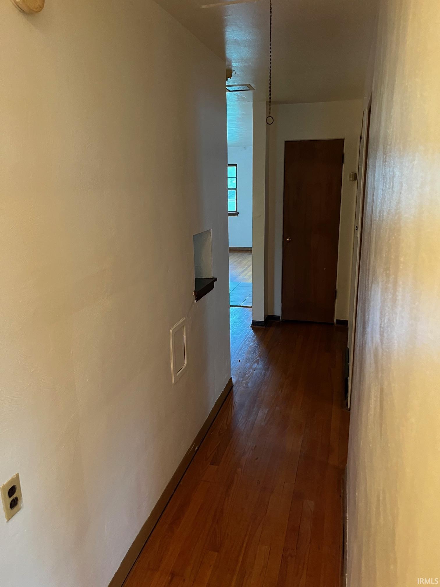 1045 Eclipse Place South Bend, IN 46628 - Photo 12 of 35