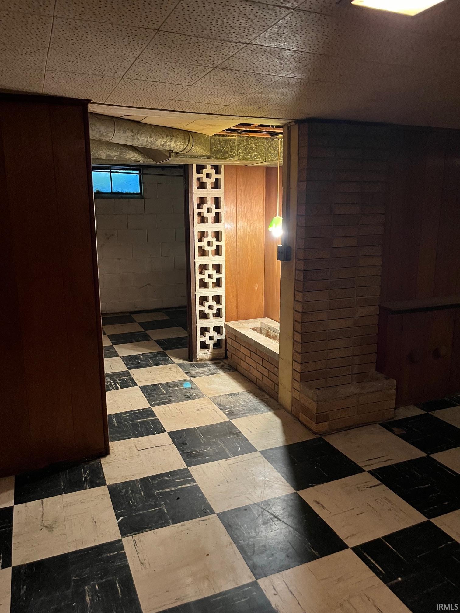 1045 Eclipse Place South Bend, IN 46628 - Photo 31 of 35