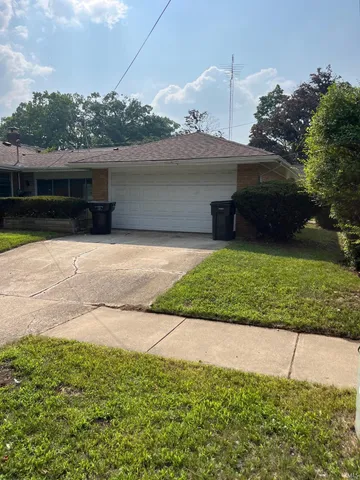 $155,900 | 1045 Eclipse Place, South Bend, IN 46628