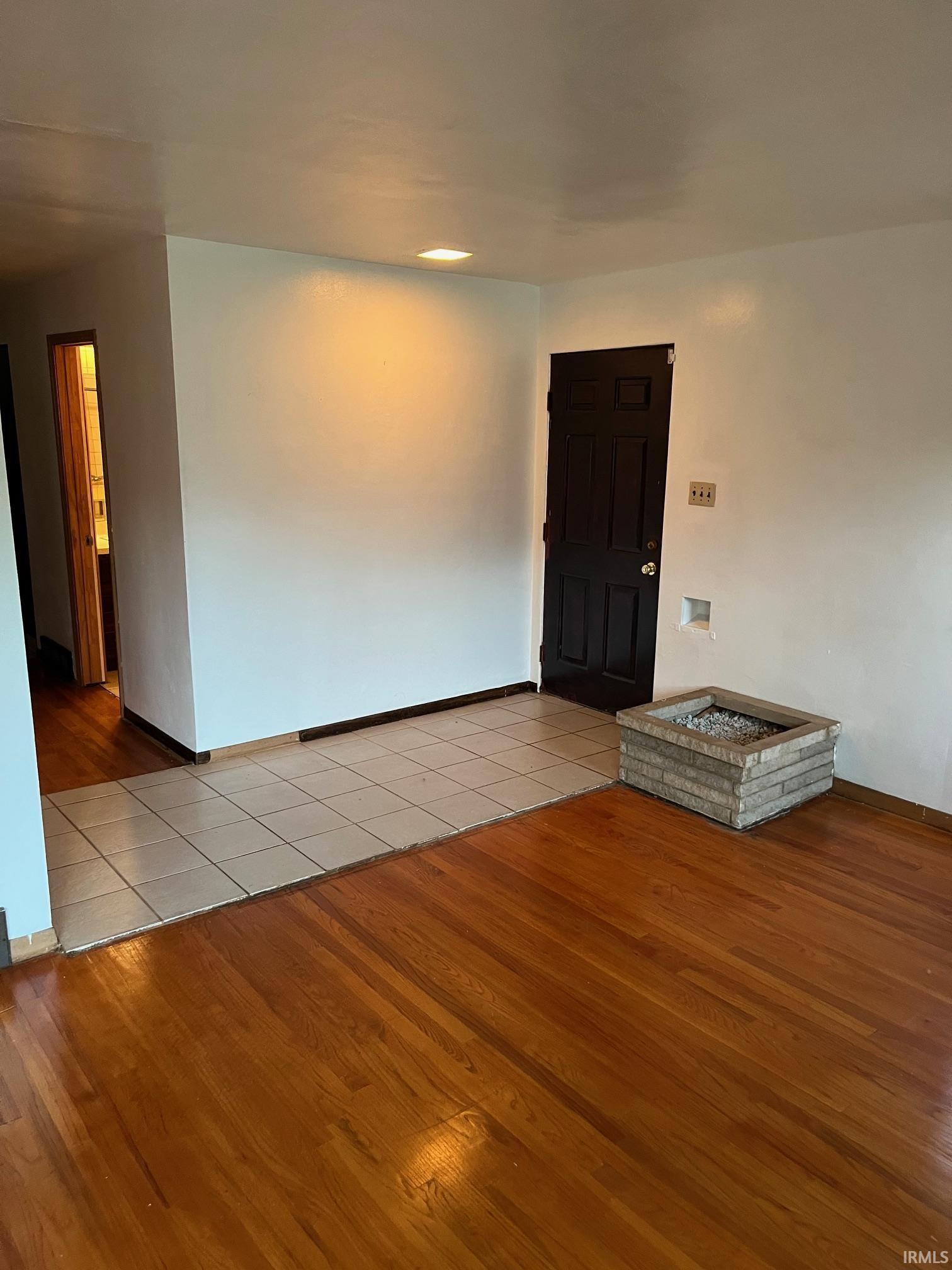 1045 Eclipse Place South Bend, IN 46628 - Photo 8 of 35