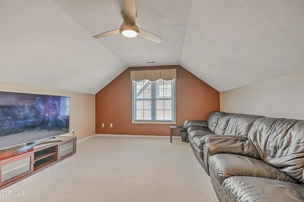 $3,600 | 1036 Sussex Drive, Unit 31, Kingsport, TN 37660