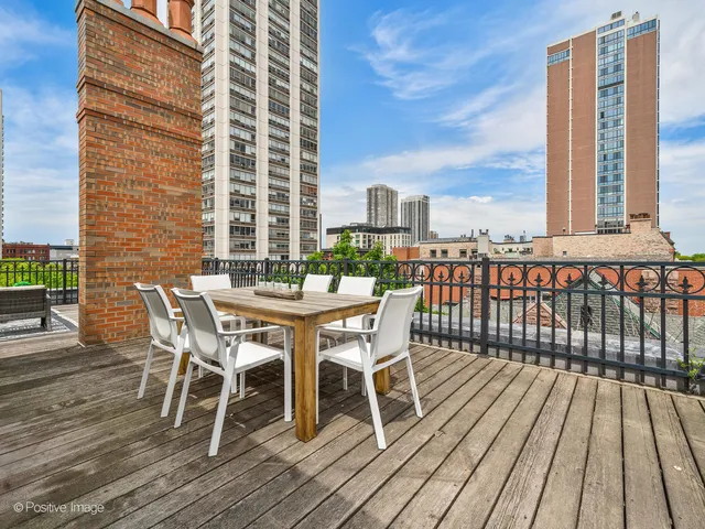 a picture of floor plan