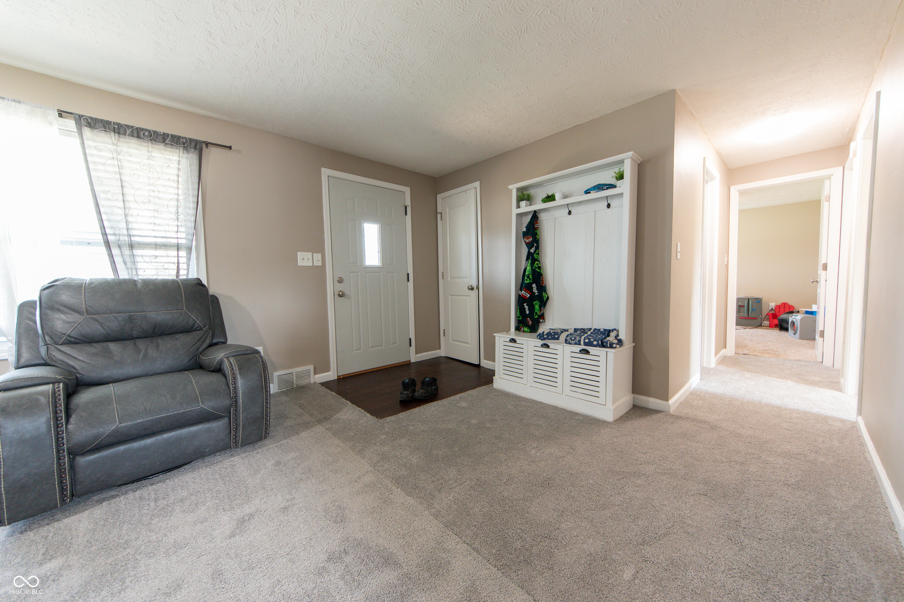 649 Collier Street Columbus, IN 47201 - Photo 6 of 28