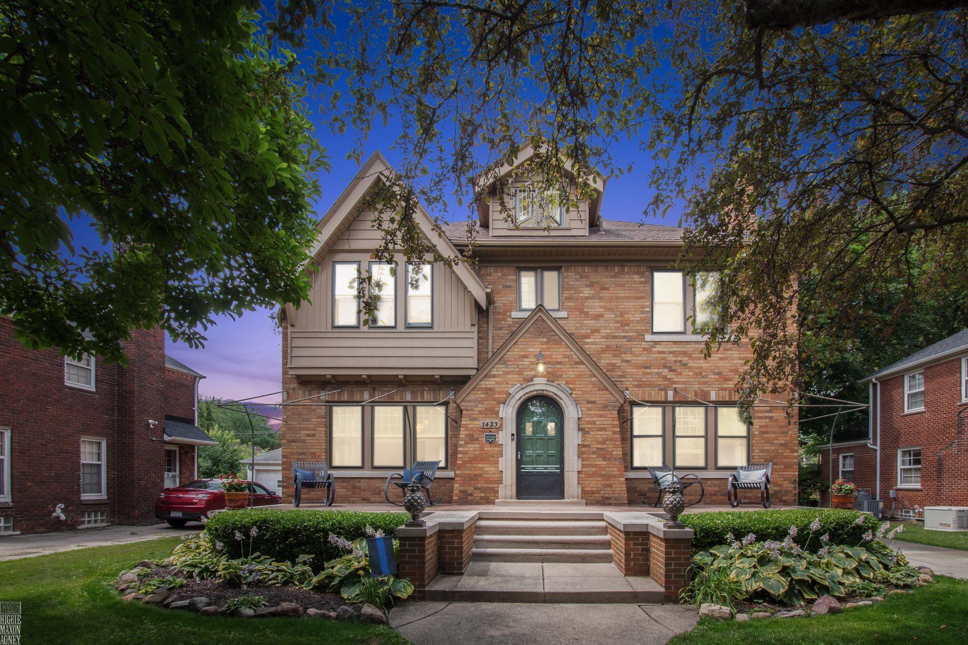 1423 Devonshire Road Grosse Pointe Park, MI 48230 - Photo 1 of 35