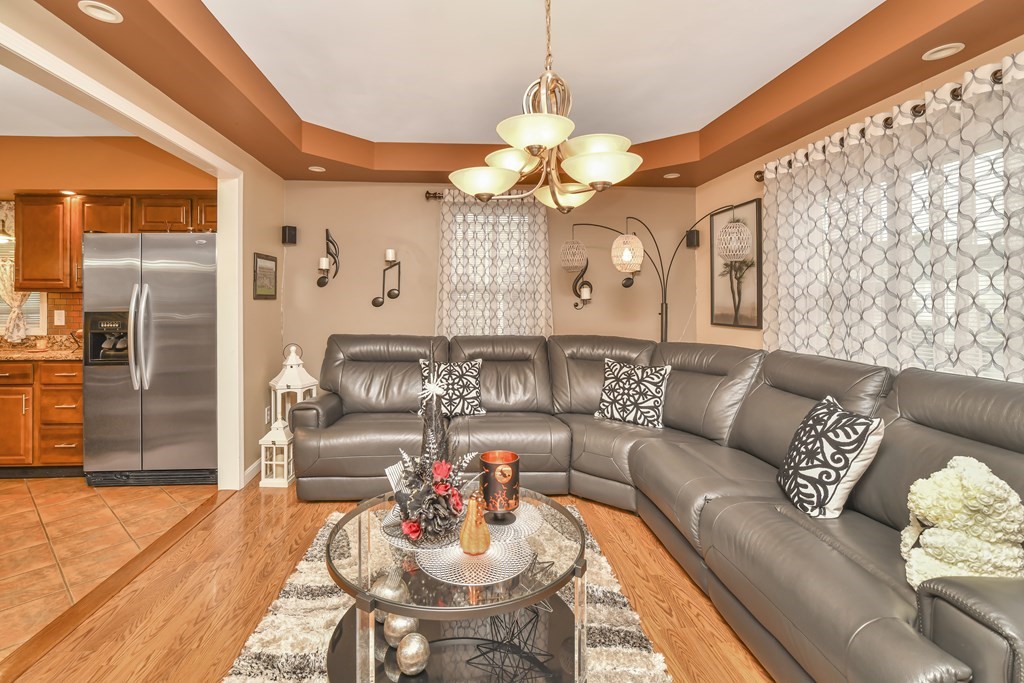 972 Main Street Clinton, MA 01510 - Photo 12 of 38 Gallery Image 12