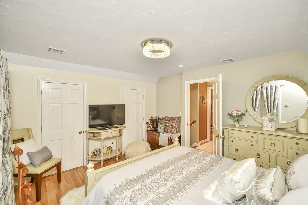 972 Main Street Clinton, MA 01510 - Photo 20 of 38 Gallery Image 20