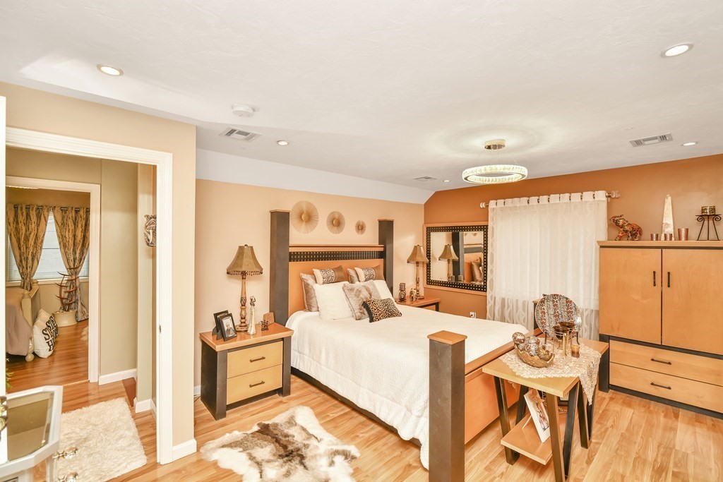 972 Main Street Clinton, MA 01510 - Photo 22 of 38 Gallery Image 22
