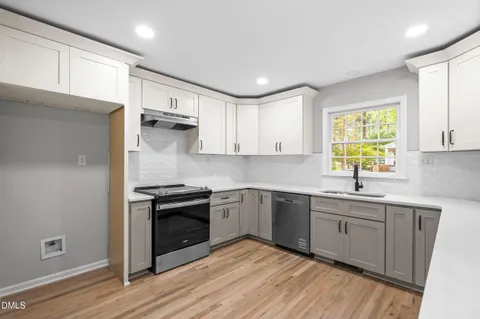 $699,900 | 4117 White Pine Drive, Raleigh, NC 27612