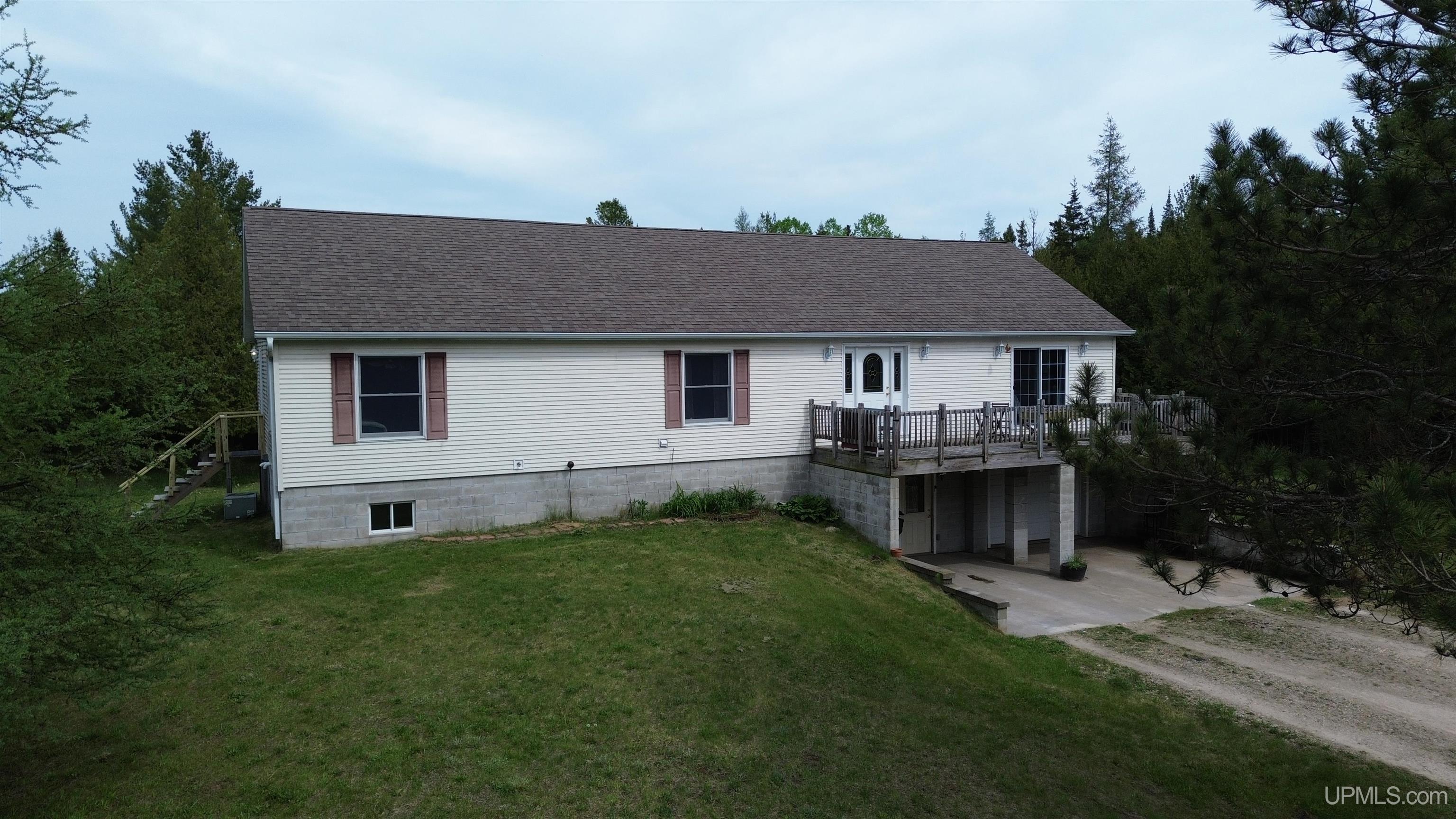 1110 Town Line Road Gulliver, MI 49840 - Photo 1 of 60 Gallery Image 1