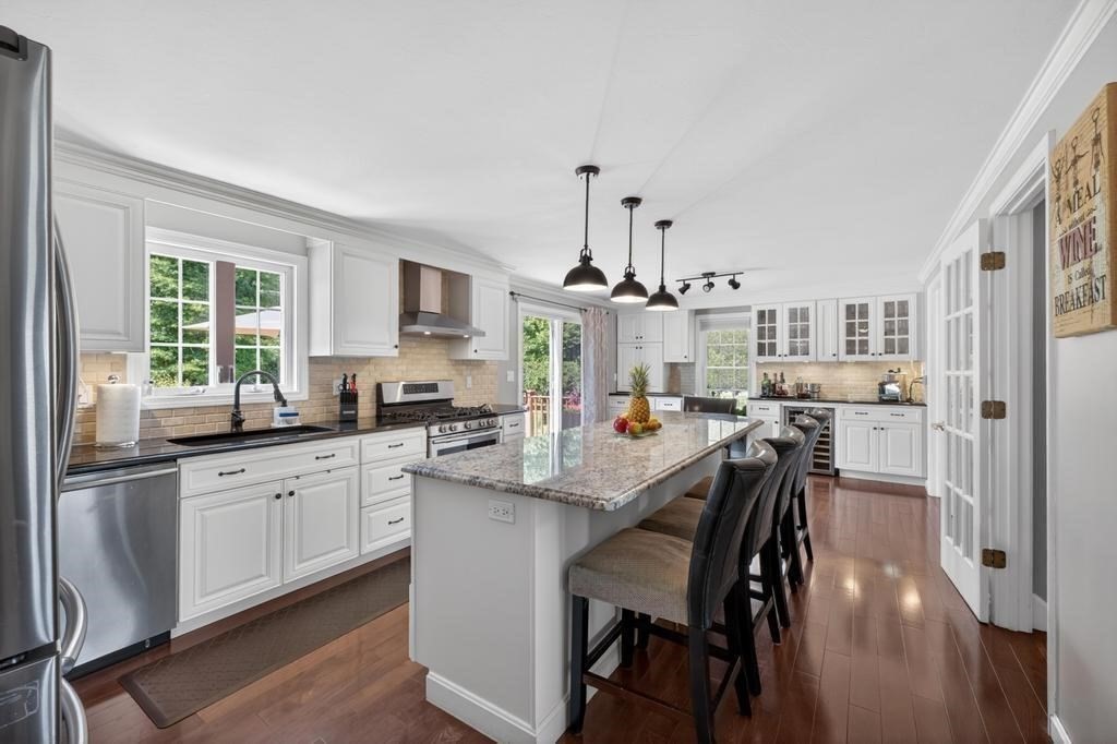 185 Rosewood Road Somerset, MA 02726 - Photo 3 of 42