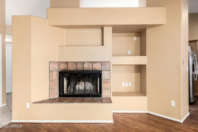 $2,450 | 15221 North 87th Drive, Peoria, AZ 85381