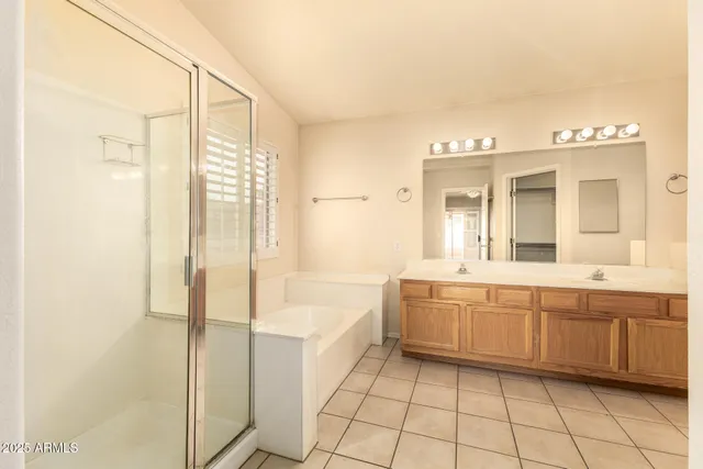 $2,450 | 15221 North 87th Drive, Peoria, AZ 85381