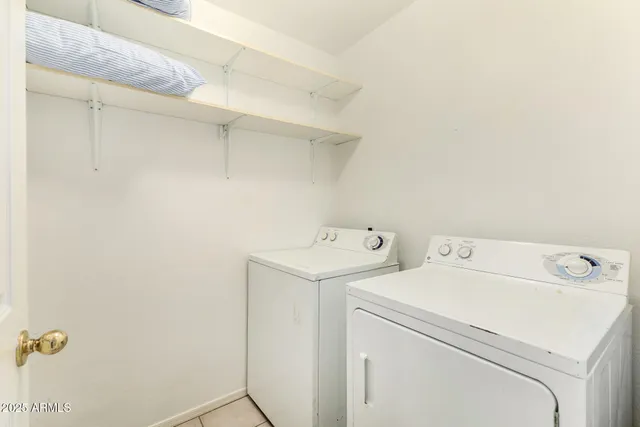 $2,450 | 15221 North 87th Drive, Peoria, AZ 85381