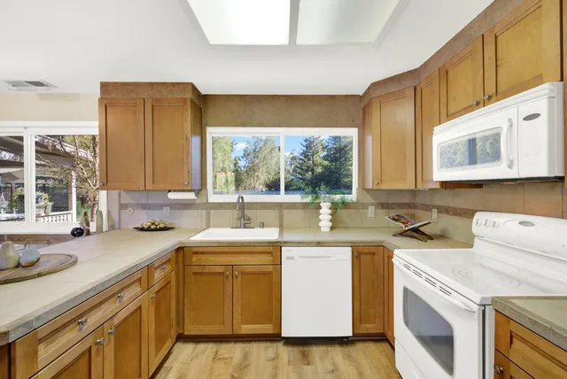 $1,199,000 | 19858 Road 94C, Woodland, CA 95695